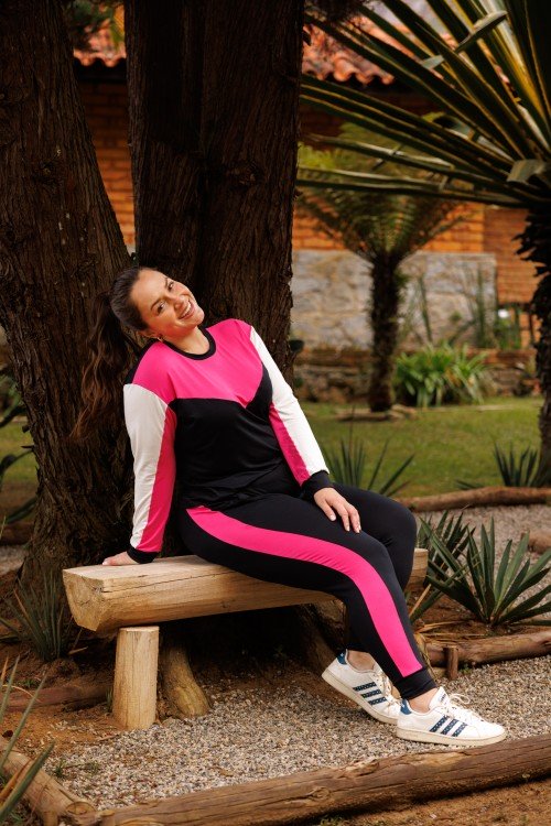 Conjunto Calça e Blusa Preto com Rosa