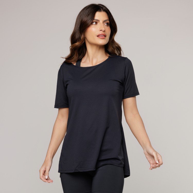 Blusa Alongada Dry Fit Preta