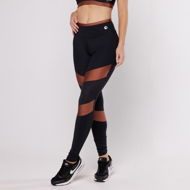 Calça Legging Preta com Detalhe Cobre e Tela