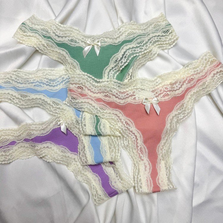 Kit com 4 Calcinhas Cores Variadas