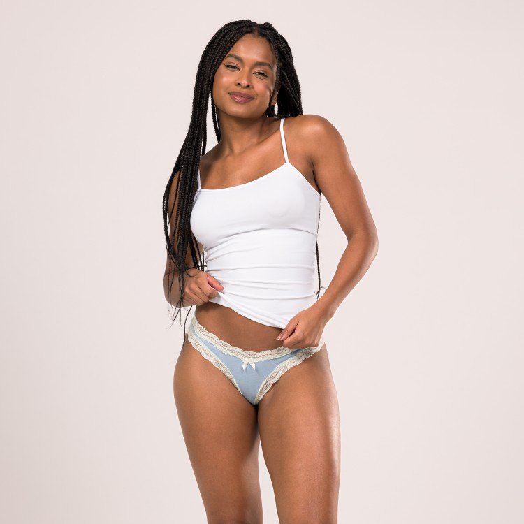 Calcinha Com Detalhe Em Renda Azul Claro