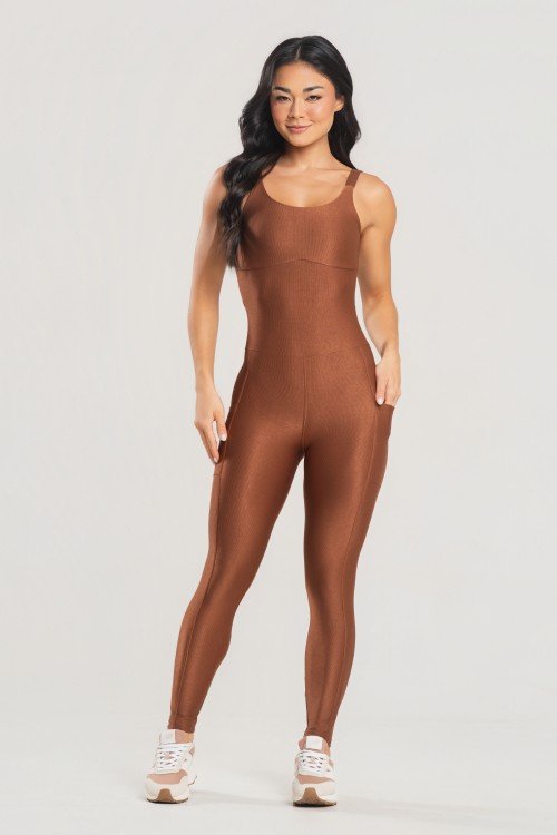 MACACÃO TORCIDO COSTAS MARROM