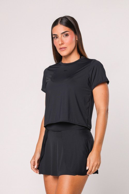 BLUSA MANGA CURTA BÁSICA PRETO