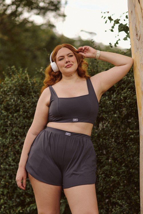 Short Casual Cinza Escuro