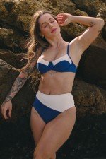 Top Biquini Meia Taça Comfy Com Aro Canelado Azul/Off