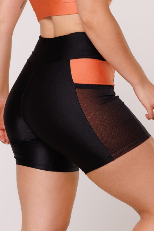Bermuda Fitness com Bolso de Tule Preto