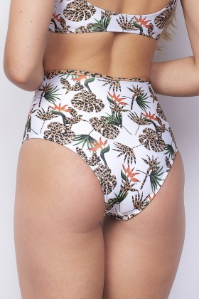 Calcinha Biquini Hot Pant Com Estampa De Folhas Animal Print E146